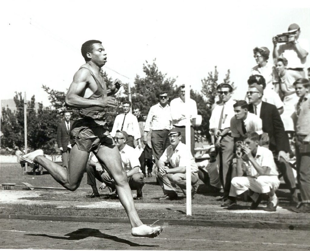Harry Jerome: The Story of the Legendary Canadian Athlete ...